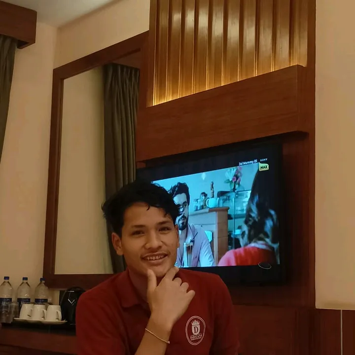 𝐌𝐫. 𝐦𝐚𝐠𝐚𝐫 ☺︎︎♔︎🇳🇵