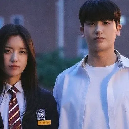 une_kpop_stan