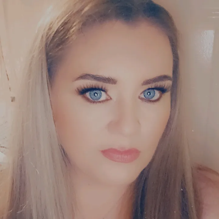 Debbie O Connell