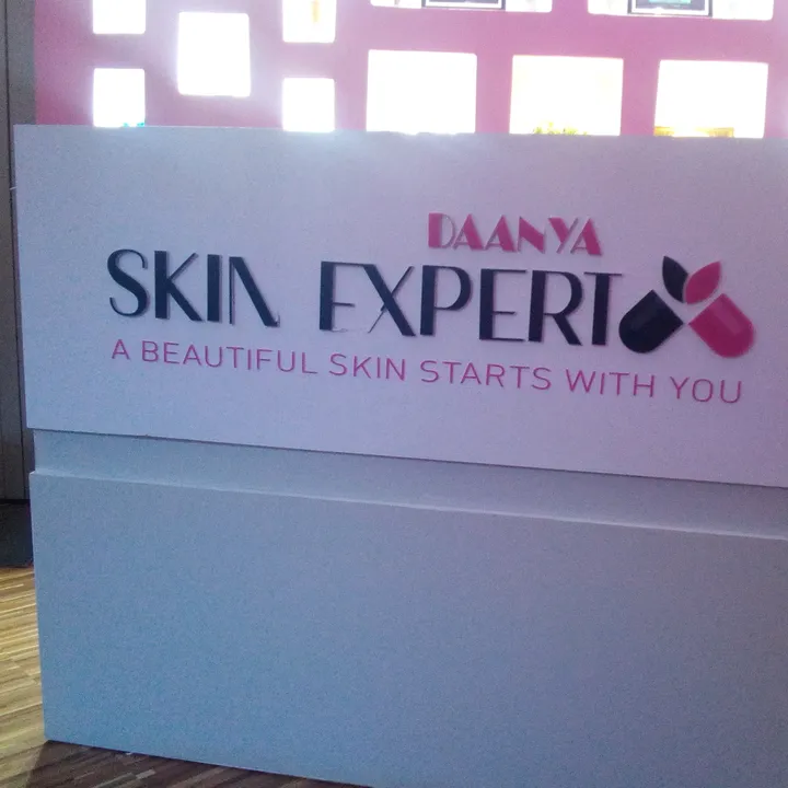 DAANYADERMA BY SKIN EXPERT