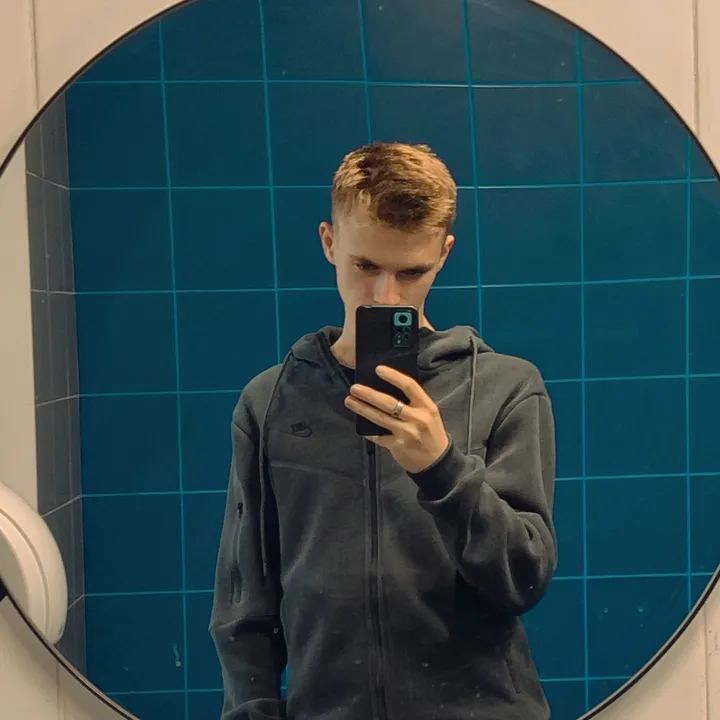 Кир✌️