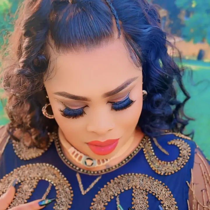 Queen Omolewa 👸🇸🇪🇳🇬