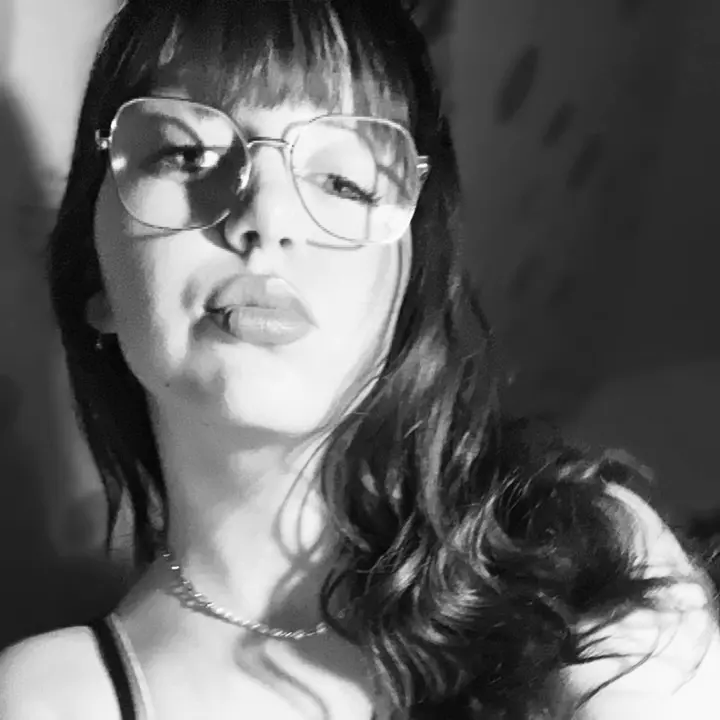 ❥𝒢𝒾𝓈𝑒𝓁𝓁𝑒❥