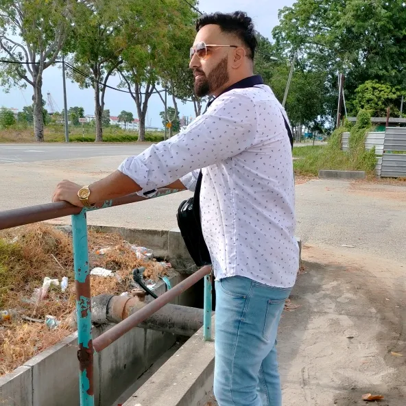 Awais raja