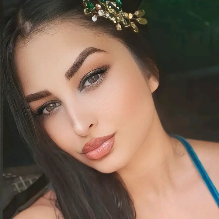 🎀Florÿna.Amïra🎀