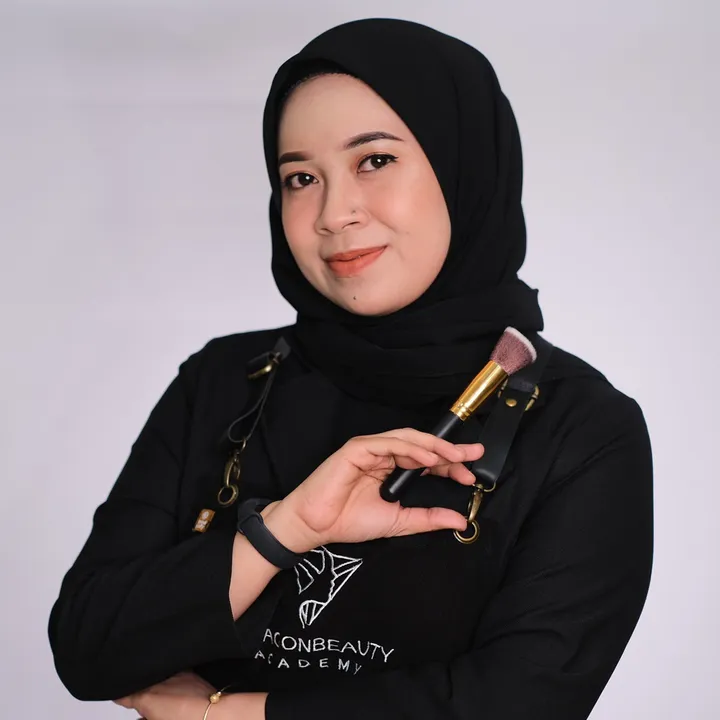 AzizahSaf ˚.🎀༘⋆