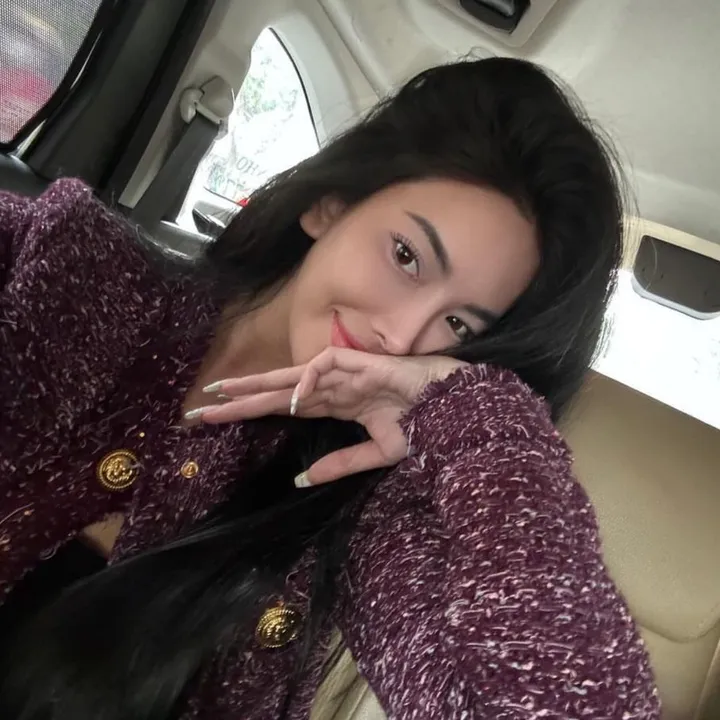 LINH Á!