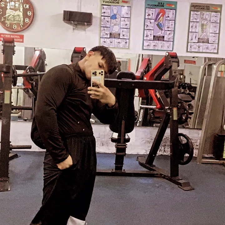 ȺӀąղց🦍♡🇵🇸🇲🇾