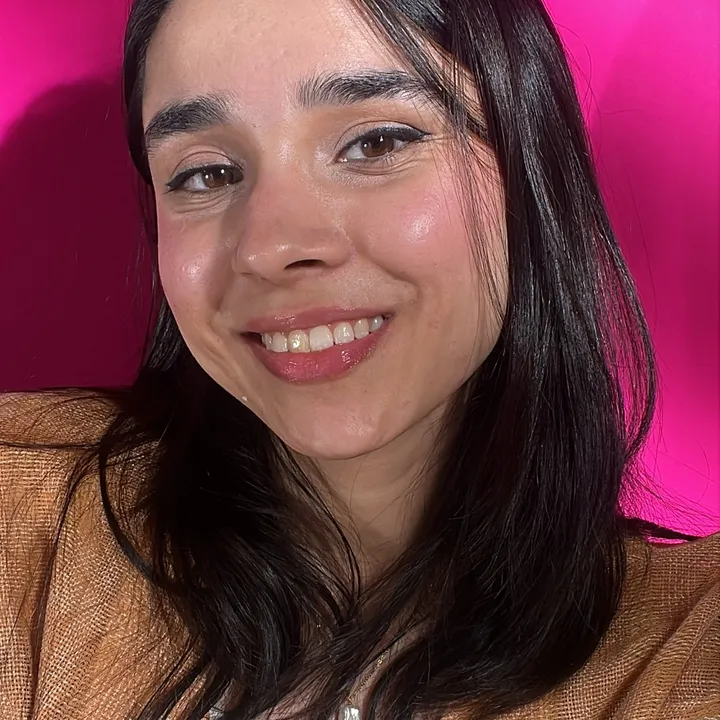 Sana |  Content Creator