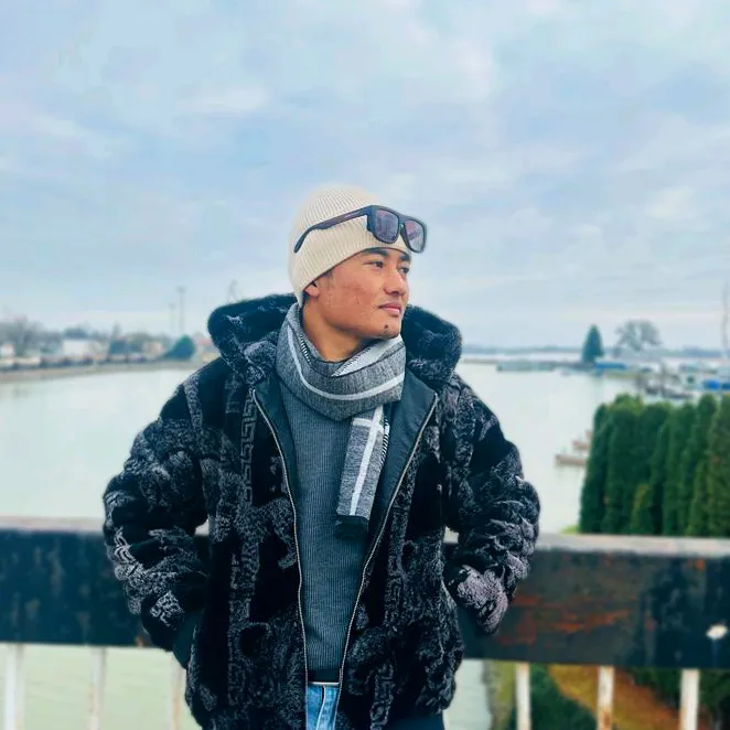 Gurung Smile(Bhote)🇵🇹❤️🇳🇵