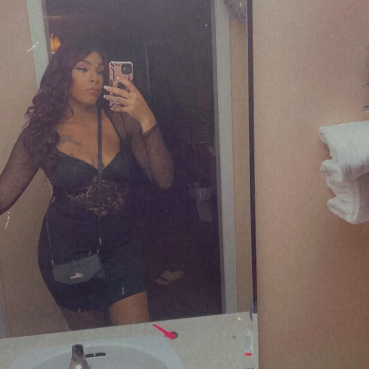 B 👑