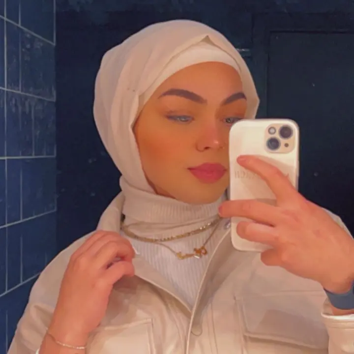 نسرين🕊️
