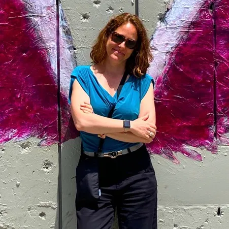 Nora - The Professional Hobo