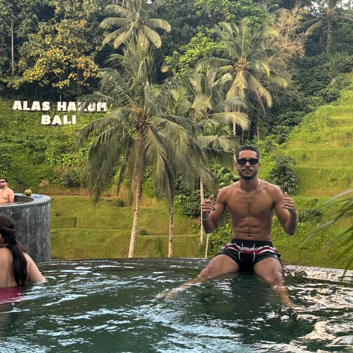 Ishak Bouazid 🇩🇿🇶🇦