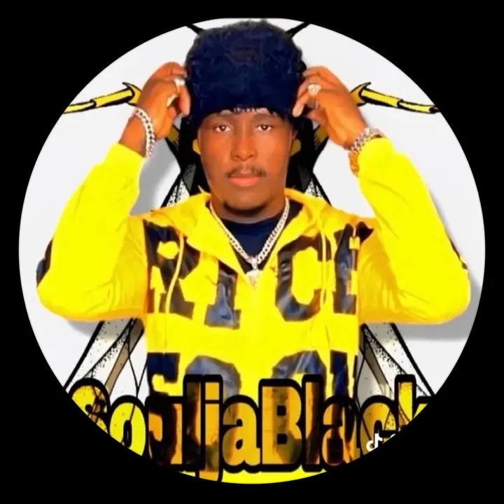 Kerry Back-up🐝🐝