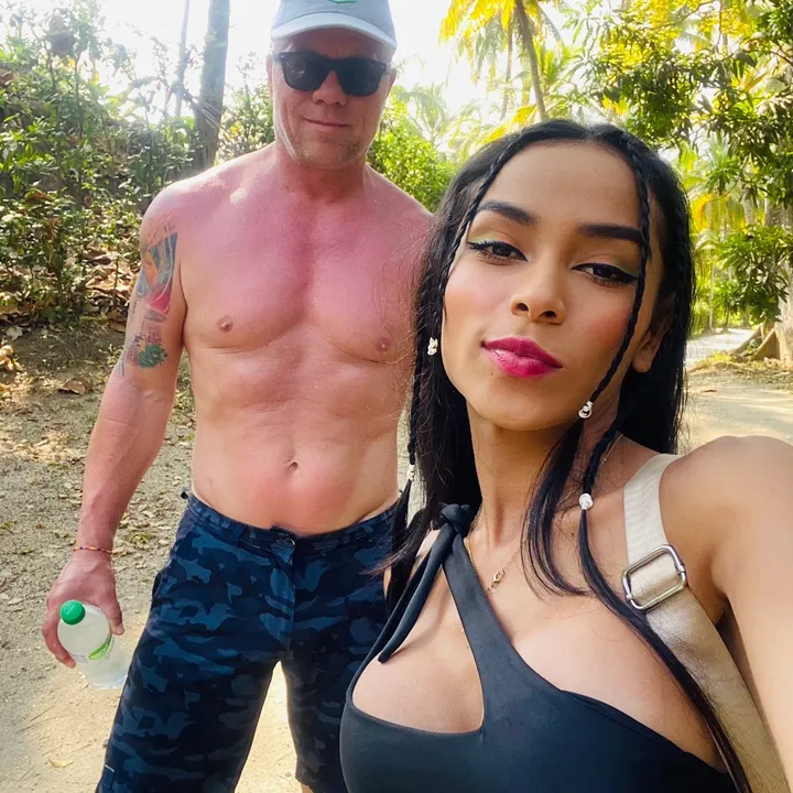Derek y Ana 🇺🇸❤️🇨🇴