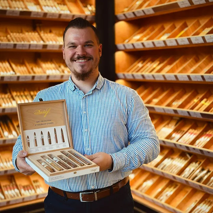 cigarmaster_p
