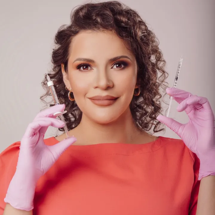 Dr Maria Alejandra Medina T