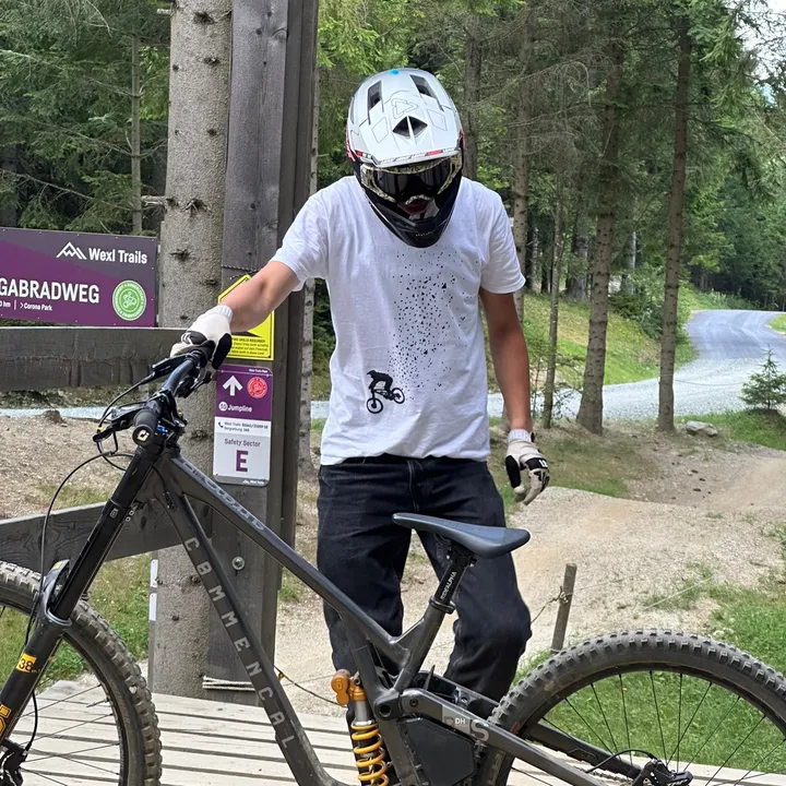 Jason Bos