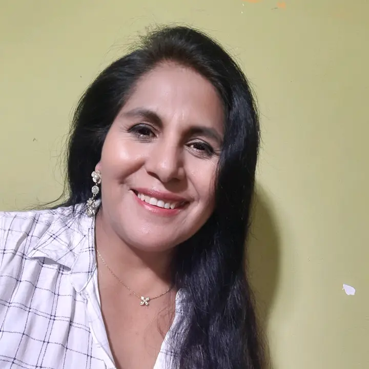 MarthaCcanto_Yanbal_Unique