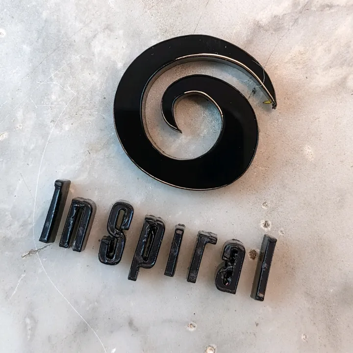 InSpiral - leather goods