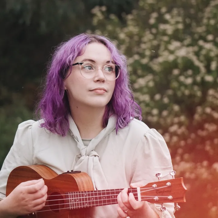HoneyDucky | Singer/Songwriter