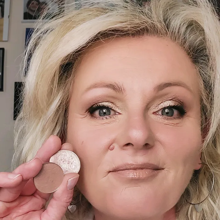 BEAUTYINFLUENCER Cristiana