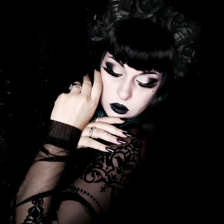 ☽𝕯𝖊𝖈𝖍𝖞 𝕭𝖑𝖆𝖈𝖐☾