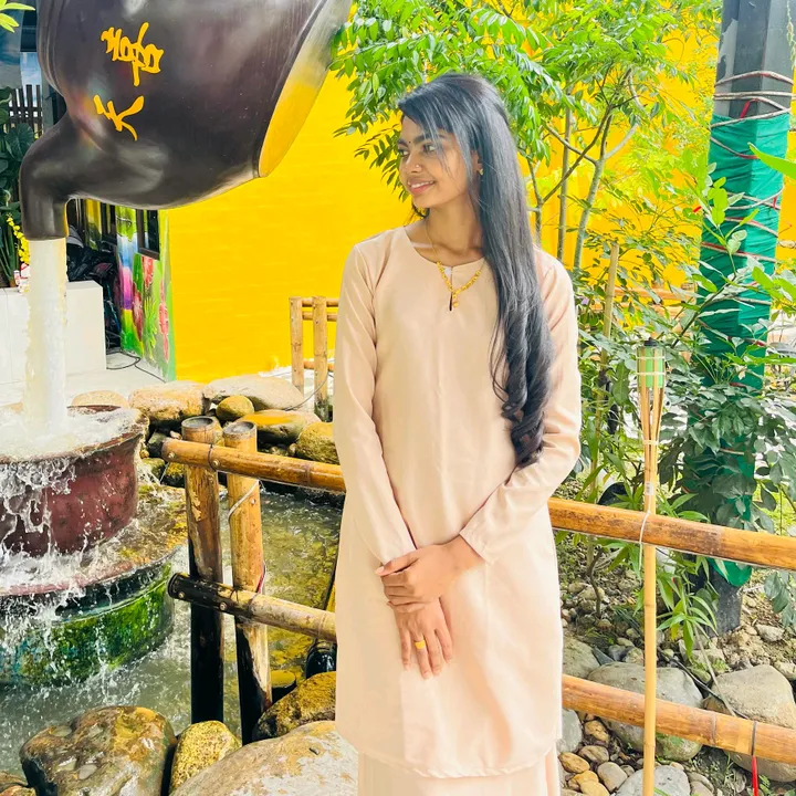 Thivya1211