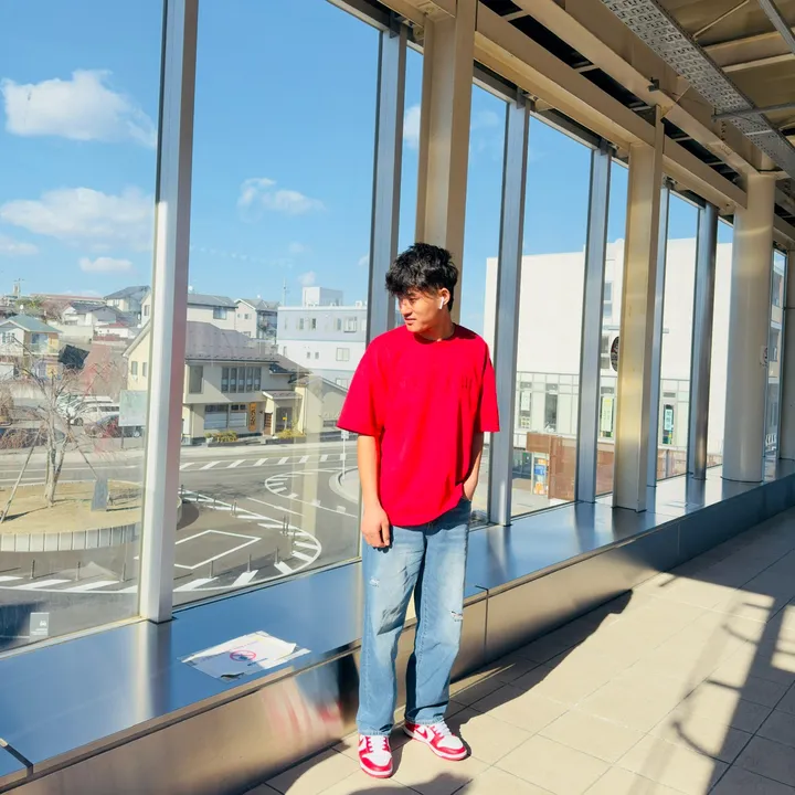 _प्रबिन गुरुङ