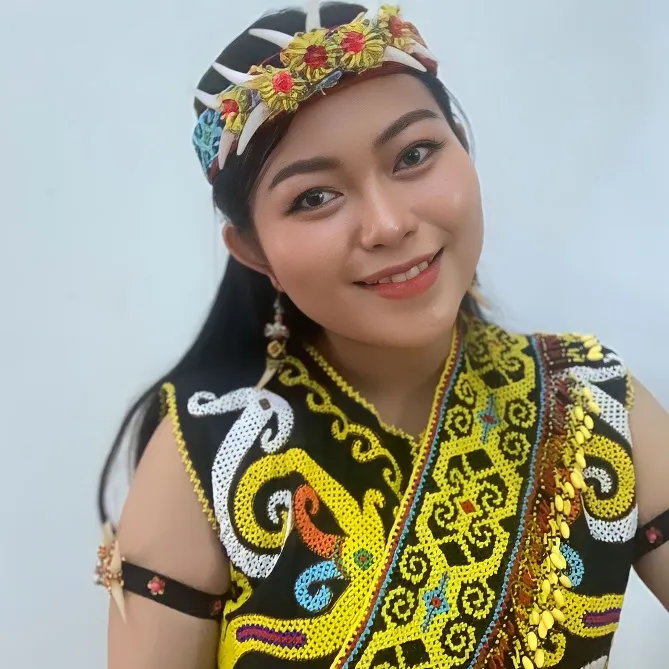 dayak girl
