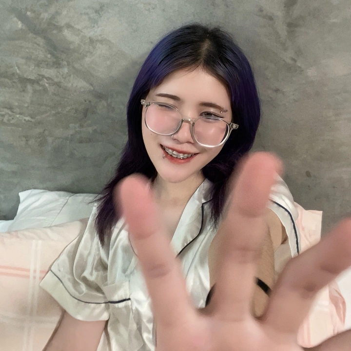 แอ๋ม ไม่ใช่ แอมแอ่มแอ้มแอ๊ม