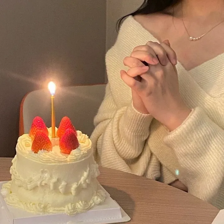 𝒋𝒐𝒚˚ ༘♡ ⋆｡˚