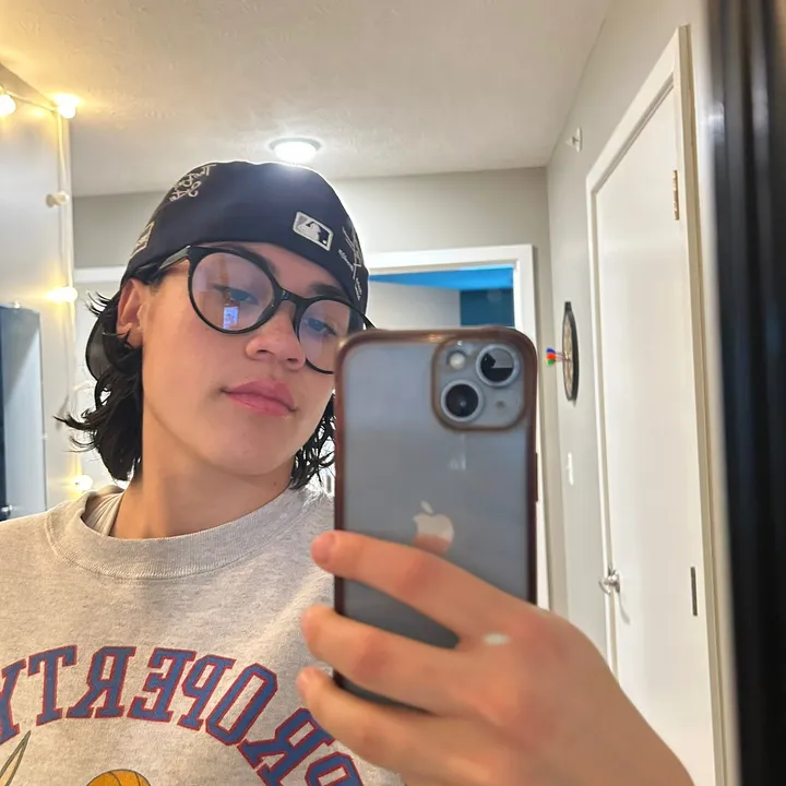 Ang💛