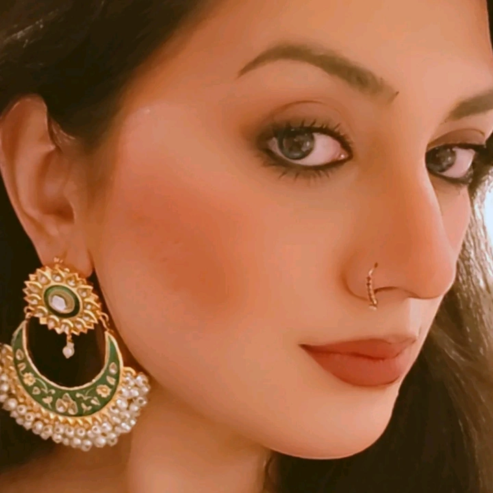 𝑌𝑢𝑠𝑖 𝐾ℎ𝑎𝑛 | يسرا خان 🍉