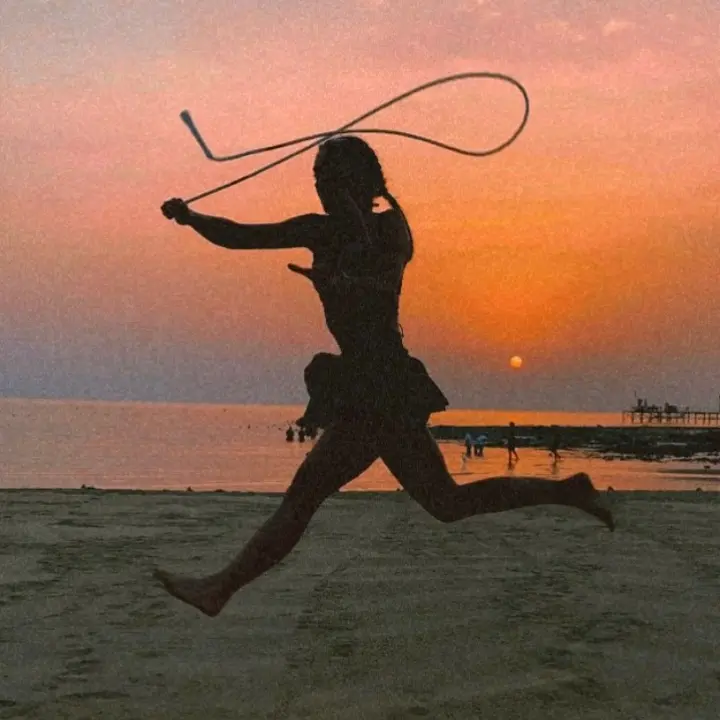 jumping_kaleya