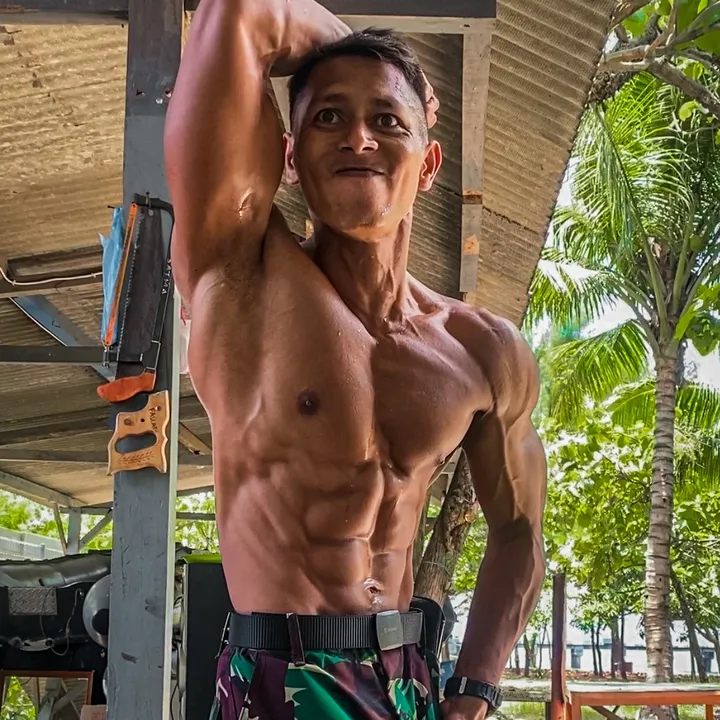 𝔸𝕝𝕗𝕚𝕟_𝕞𝕦𝕤𝕔𝕝𝕖