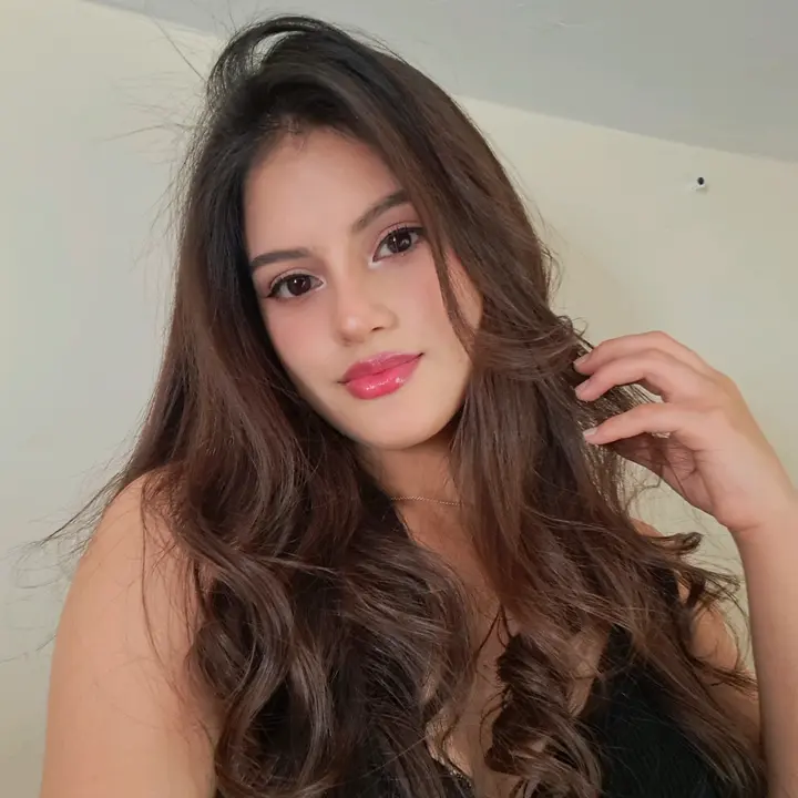 nicky mora