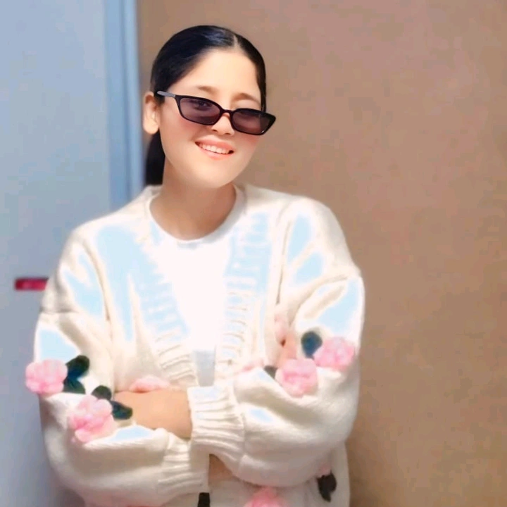 Laxmi shahi🦋🇳🇵❣️🇯🇵