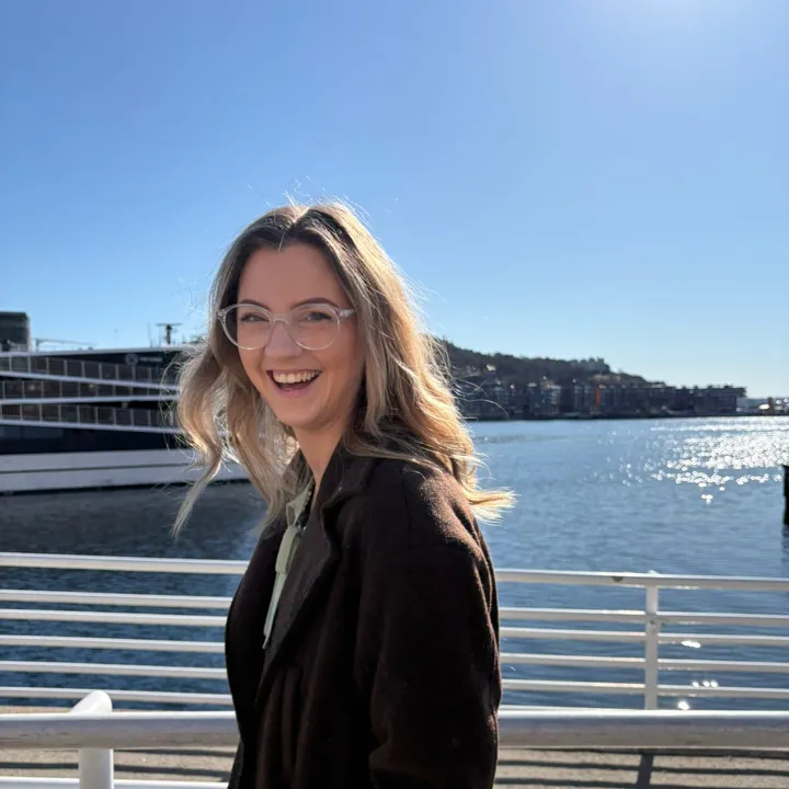 MIRIAM SØRDAL 💍🐻🌻🧋🎤🧽👶🏻