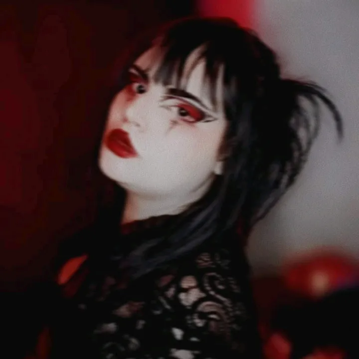 🖤 𝖘𝖔𝖉𝖔𝖒𝖎𝖈 𝖌𝖎𝖗𝖑 🖤