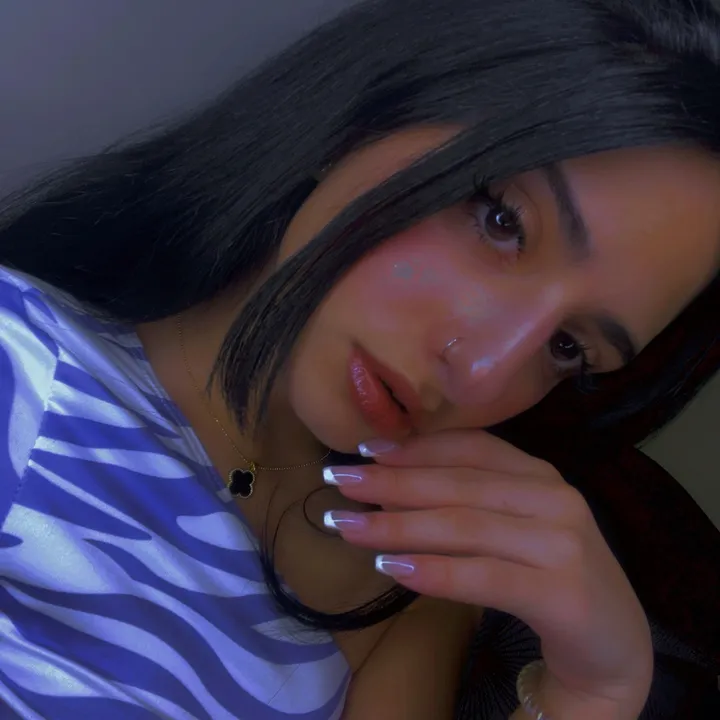𝓢𝓪𝓷𝓭𝓻𝓪 𝓝𝓪𝓼𝓻🦋