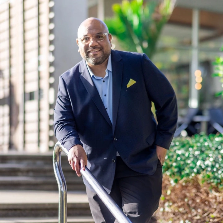 Dibor Fulivai Real Estate