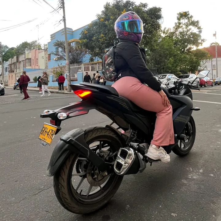 ama_tista__