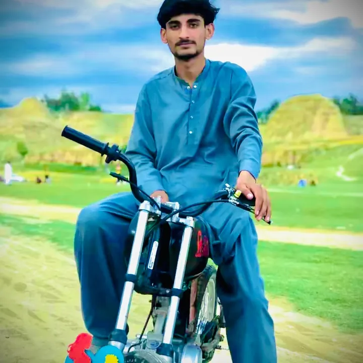 🦅کامریڈ🥷