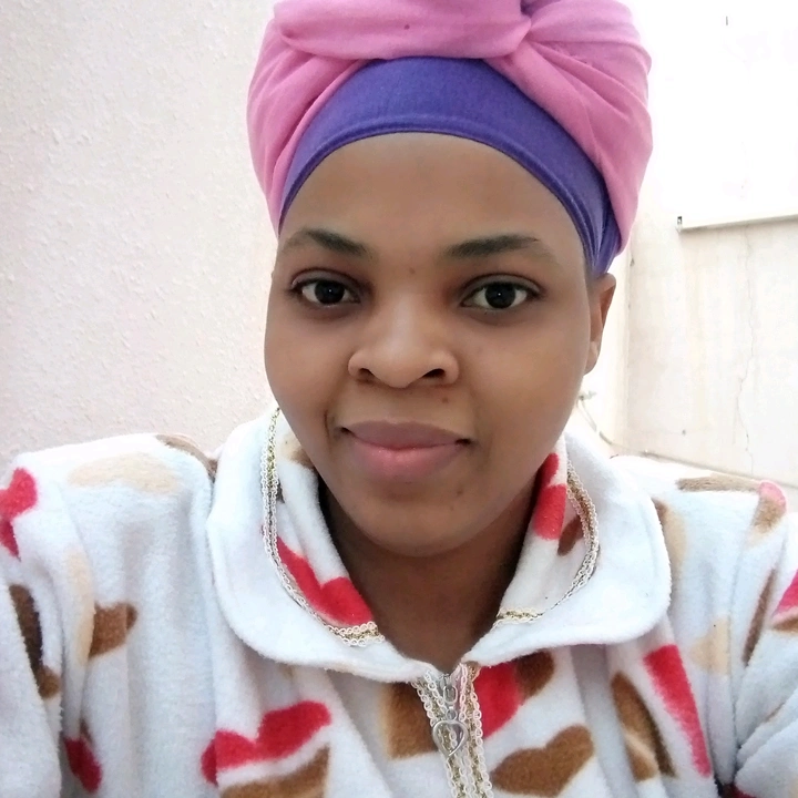 Nam Noeline