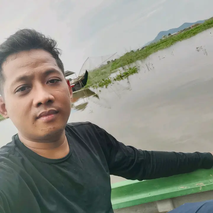 ណារិន Narin