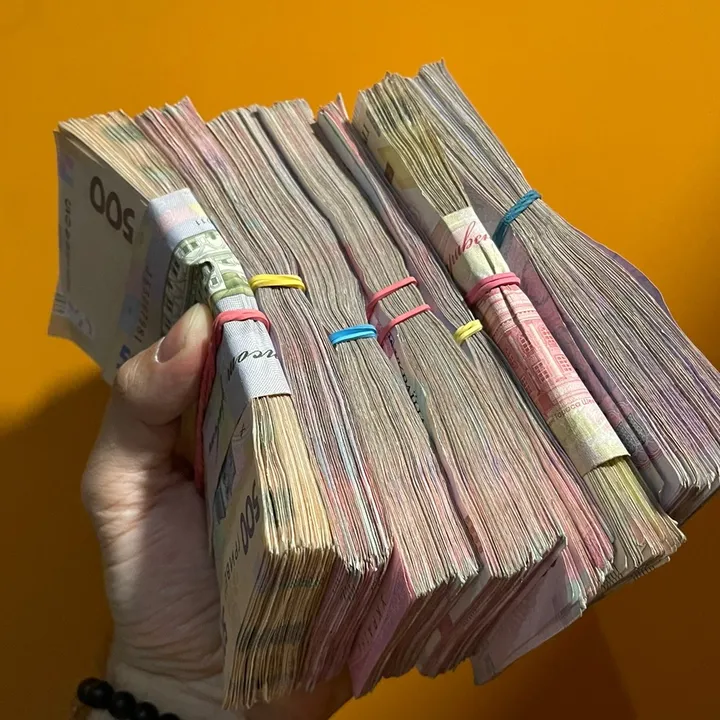 CryptoMoney