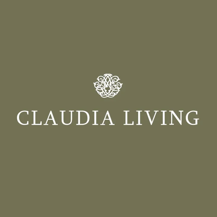 Claudia Living