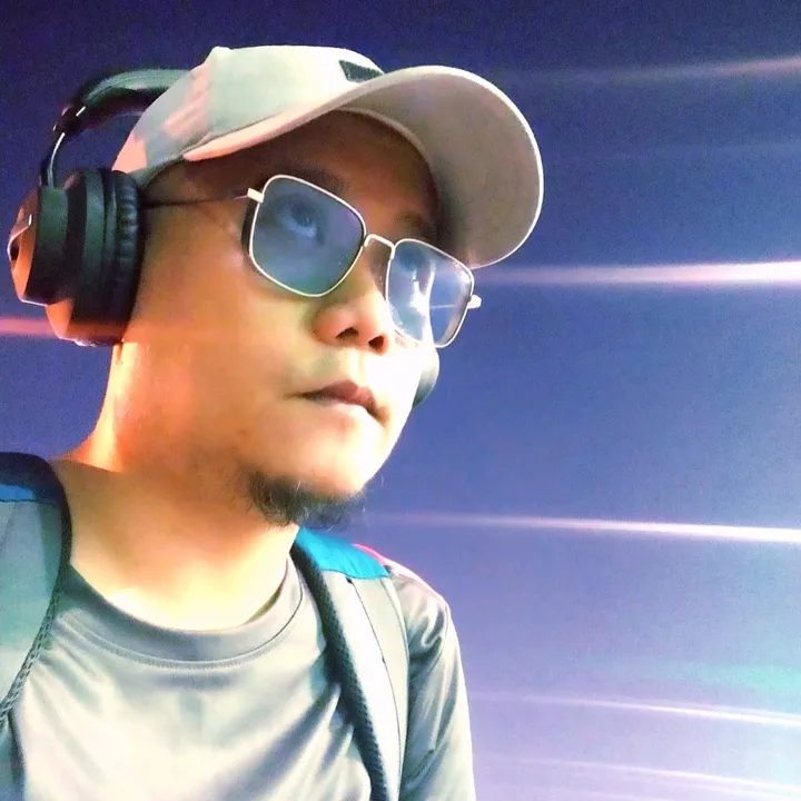 Kuya Monski in Qatar